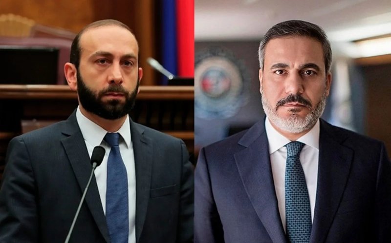 Hakan Fidan və Ararat Mirzoyan Yaxın Şərqdəki vəziyyəti müzakirə ediblər