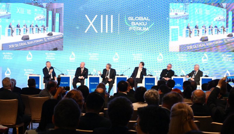   XIII Qlobal Bakı Forumunun ilk panel iclası qlobal təhlükəsizlik və güclər balansı mövzusuna həsr edilib YENİLƏNİB  