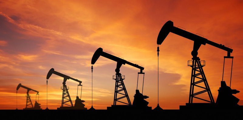 Beynəlxalq Enerji Agentliyi: Bu il neft tələbatı yüksələcək