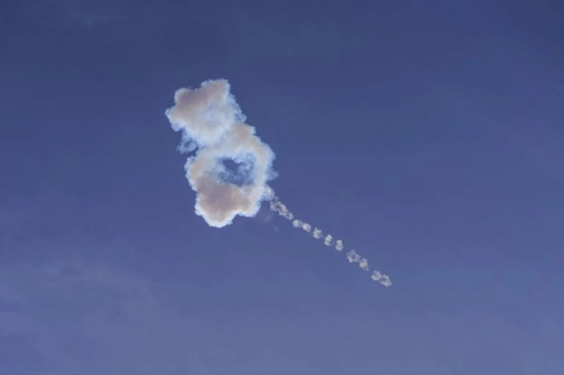 Qatar intercepts missiles, drones in new attack