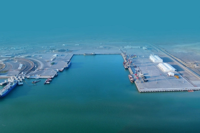 Bakı Limanından ötən il 8 milyon tondan çox yük daşınıb