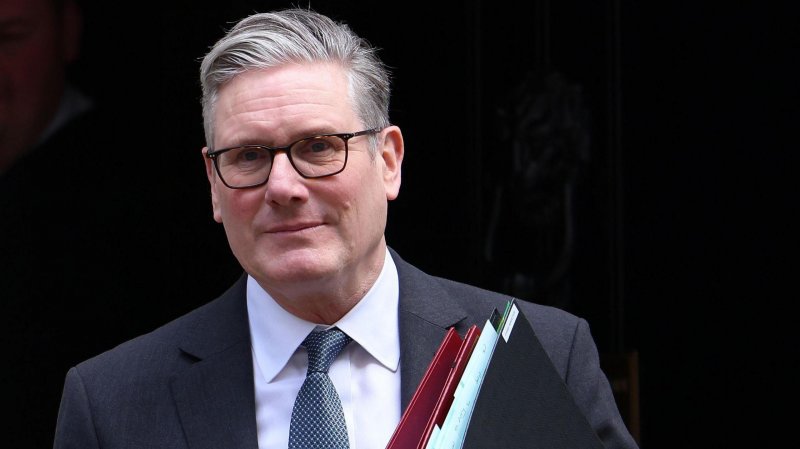 Kir Starmer: Böyük Britaniya İranda genişmiqyaslı müharibəyə girməyəcək