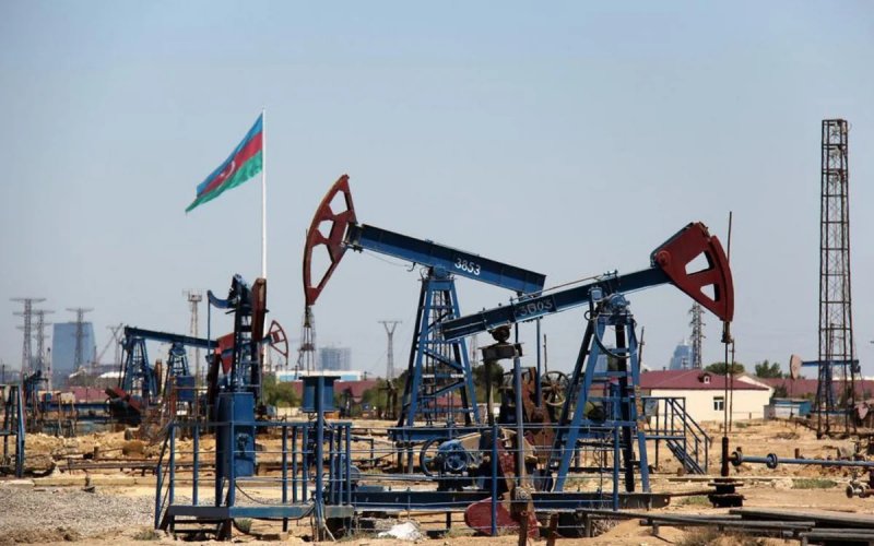 Azerbaijani oil price jumps in global markets