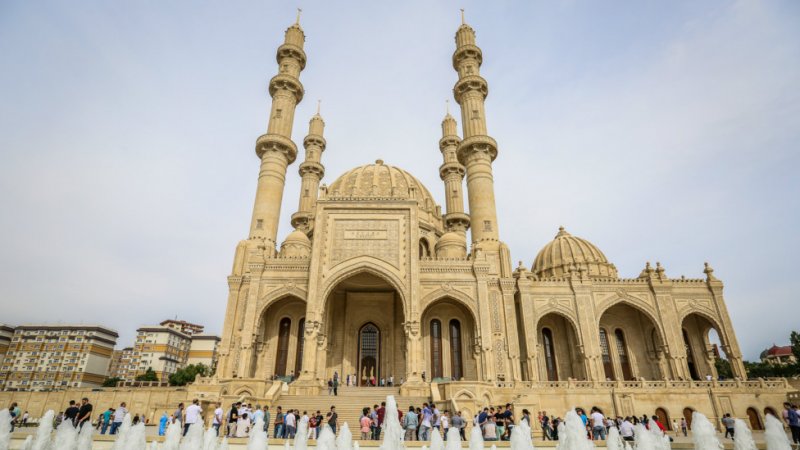   Azerbaijan celebrates Eid al-Fitr  