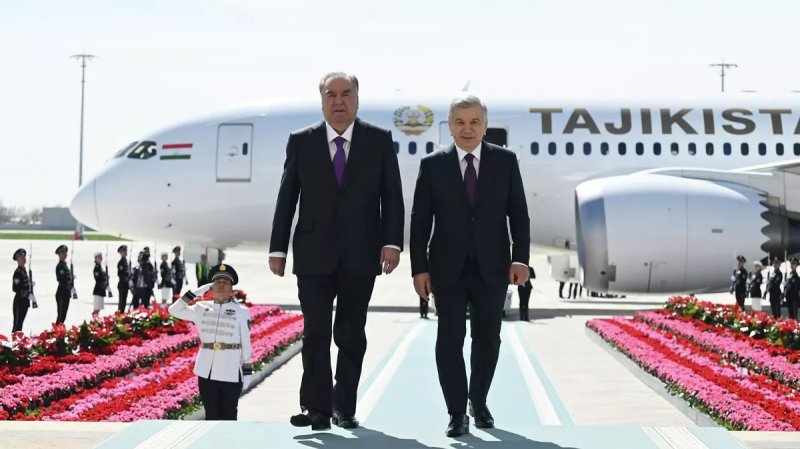 Tacikistan və Özbəkistan prezidentləri Ali Dövlətlərarası Şuranın birinci iclasını keçirəcəklər