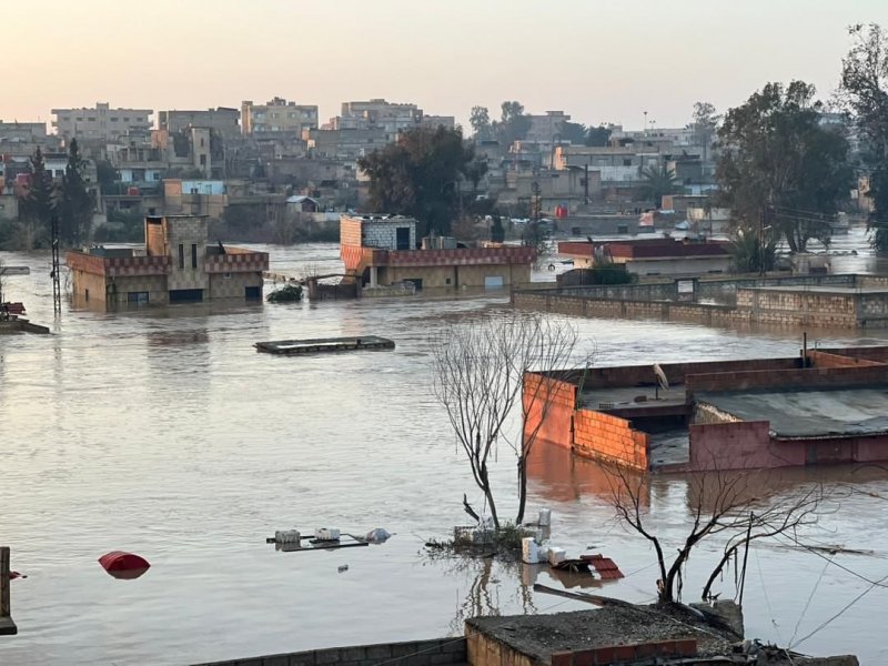 Şiddətli qasırğa Omanda ağır fəsadlar törədib