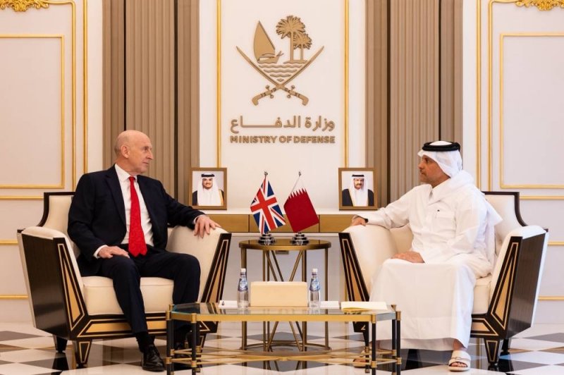 Qətər və Britaniya müdafiə əməkdaşlığını Dohada müzakirə etdi