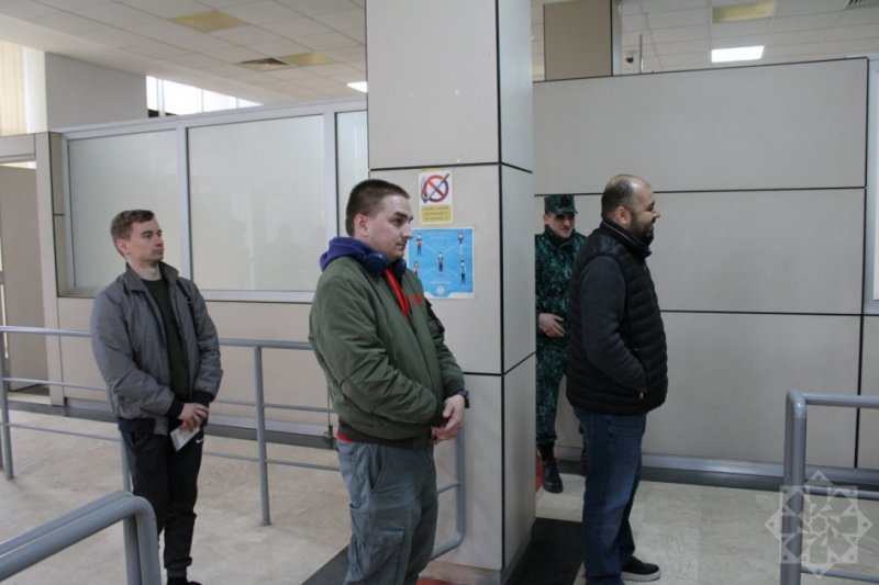 Russian Embassy representatives evacuated from Iran via Azerbaijan