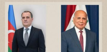 Azərbaycanın xarici işlər naziri İraqın Baş nazirinin müavini ilə danışıb