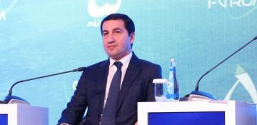 Hikmət Hacıyev: Azərbaycan davamlı olaraq çoxtərəfliliyi dəstəkləyir