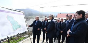 Əlaqələndirmə Qərargahının üzvləri Xocavəndin Quzeyxırman kəndində aparılan təmir-bərpa işləri ilə tanış olublar