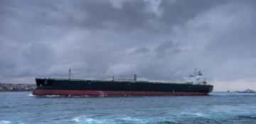 Projectile hits tanker off UAE's Fujairah