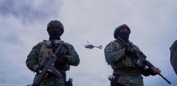Kolumbiyanın sərhəd bölgələrində bombardmanlar 27 nəfərin ölümünə səbəb olub