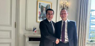 Azerbaijan, France discuss bilateral relations