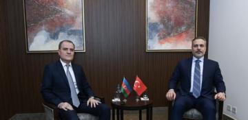 Azerbaijani, Turkish FMs discuss regional security in Riyadh