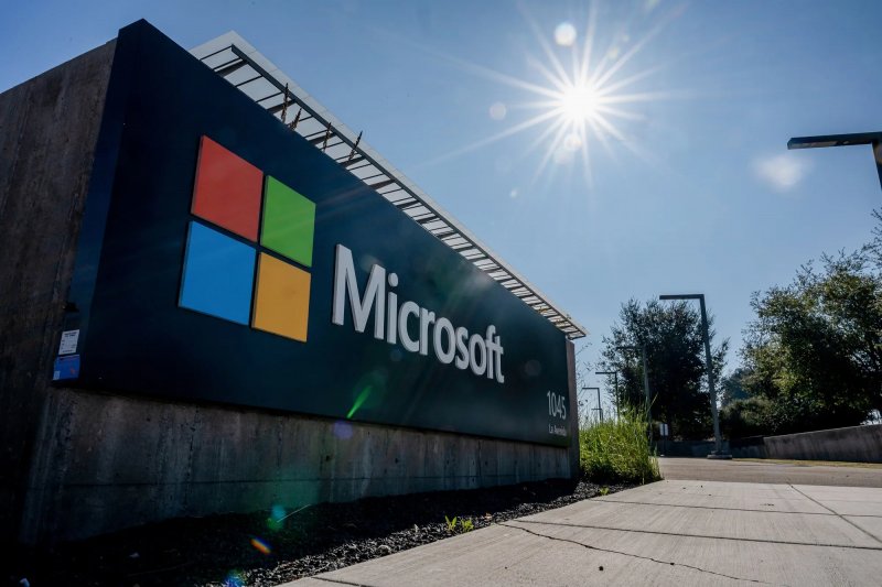 Microsoft pledges $10B for AI, cybersecurity in Japan