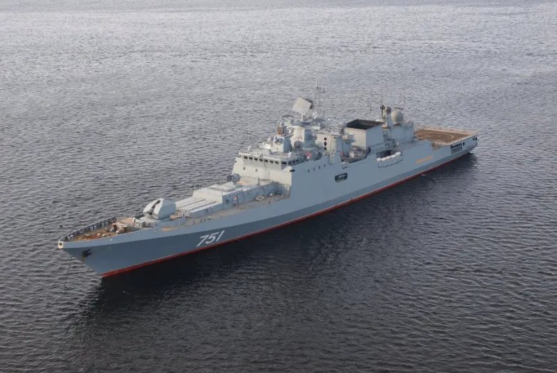 Ukrayna Müdafiə Qüvvələri Rusiyanın “Admiral Qriqoroviç” freqatına zərbə endirib