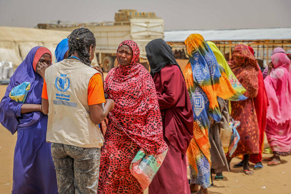 Çad 1,3 milyon sudanlı qaçqını qəbul edib