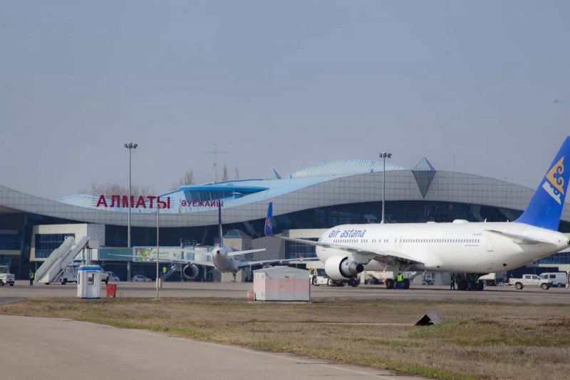 Kazakhstan set to build four new airports