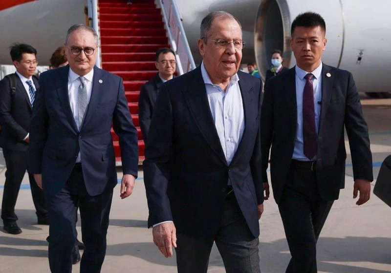Rusiyanın xarici işlər naziri Sergey Lavrov Çinə rəsmi səfərə gəlib