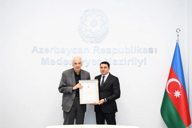 Xalq artisti Ramiz Həsənoğlu “Fəxri diplom”la mükafatlandırılıb