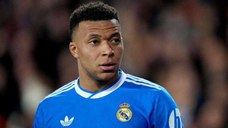 Mbappe UEFA Çempionlar Liqasında Messininin rekordunu keçib