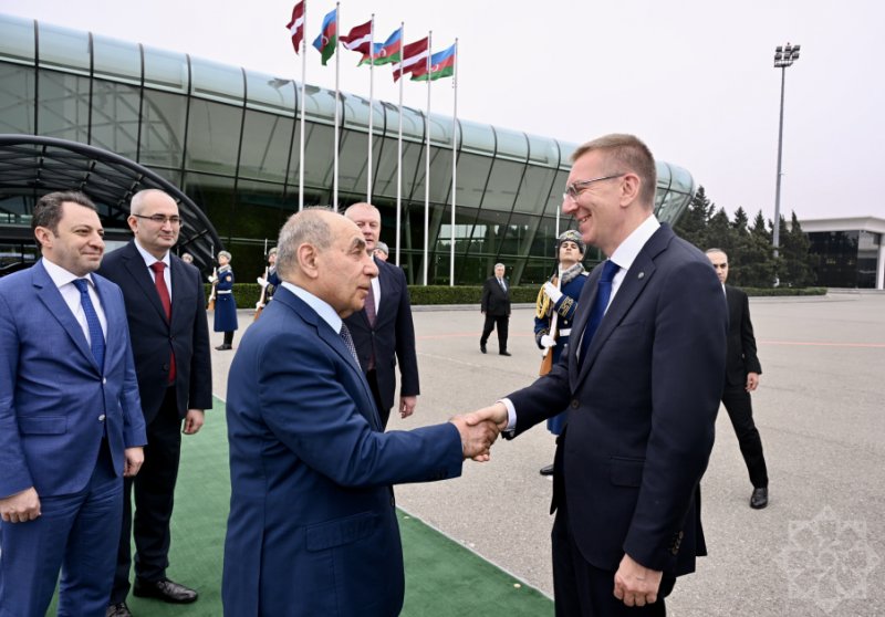 Latviya Prezidentinin Azərbaycana səfəri başa çatıb