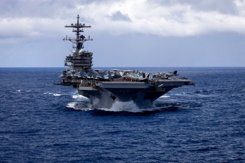 USS George HW Bush aircraft carrier arrives in Middle East