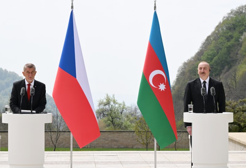 Andrey Babiş: Azərbaycan Çex Respublikası üçün strateji tərəfdaşdır