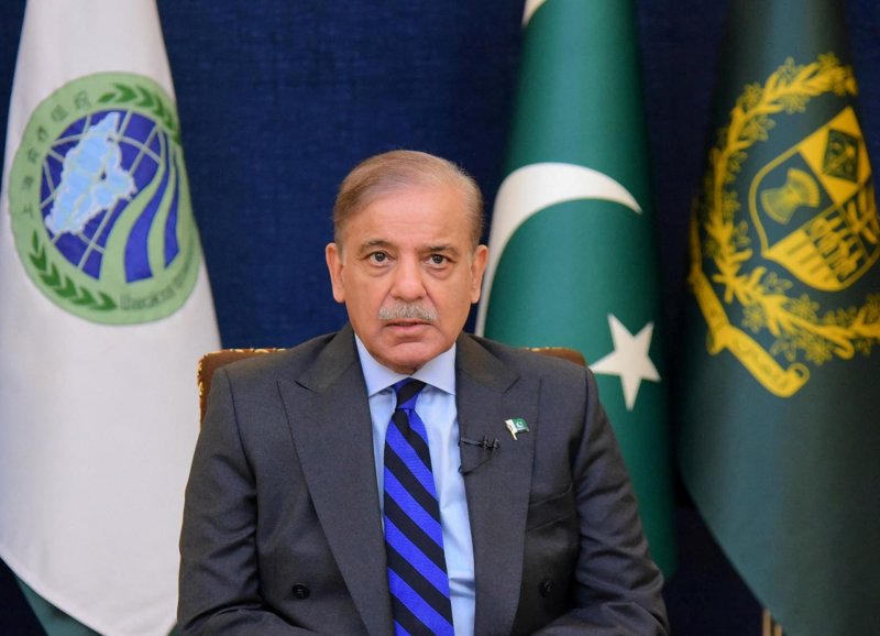 Efforts for peace in Middle East continue, Pakistan PM says