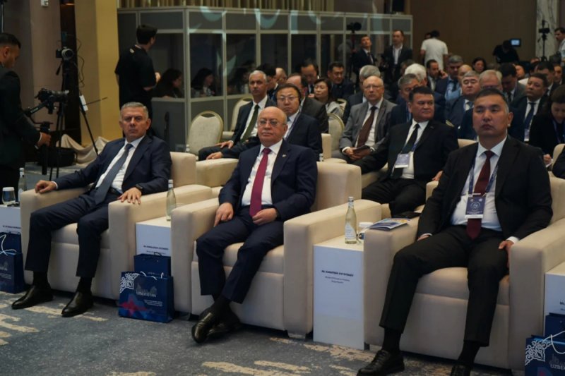 FHN rəhbəri Özbəkistanda beynəlxalq tədbirə qatılıb