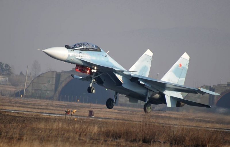 Russian Su-30 fighter jet crashes in Crimea