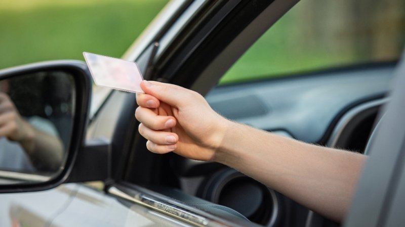 Azerbaijan, Belarus agree on mutual driving license recognition