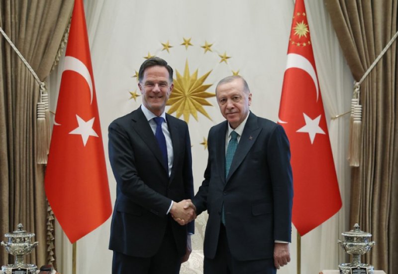 Turkish president, NATO chief review Ankara summit preparations