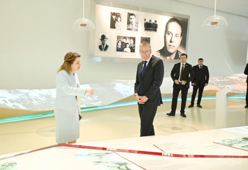 2026/04/3-1776937316.jpg + Latvian president visits Heydar Aliyev Center in Baku - PHOTOS News about - Latvian president visits Heydar Aliyev Center in Baku - PHOTOS