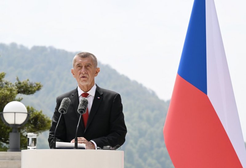 PM: Azerbaijan is strategic partner for Czech Republic