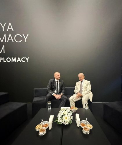 2026/04/2-1776429807.jpg + Prezident İlham Əliyev Antalya Diplomatiya Forumu çərçivəsində Pakistanın Baş naziri ilə görüşüb News about - Prezident İlham Əliyev Antalya Diplomatiya Forumu çərçivəsində Pakistanın Baş naziri ilə görüşüb