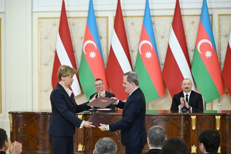 2026/04/2-1776852018.jpg + Azerbaijan–Latvia documents exchanged News about - Azerbaijan–Latvia documents exchanged
