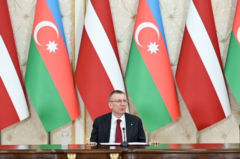 News about -   Azərbaycan Prezidenti İlham Əliyev və Latviya Prezidenti Edqars Rinkeviçs mətbuata bəyanatlarla çıxış ediblər -YENİLƏNİB  