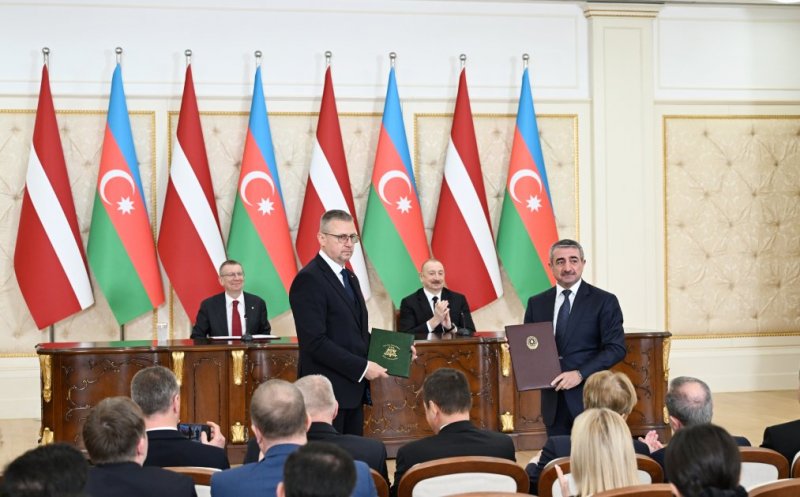 2026/04/2-1776852018.jpg + Azerbaijan–Latvia documents exchanged News about - Azerbaijan–Latvia documents exchanged