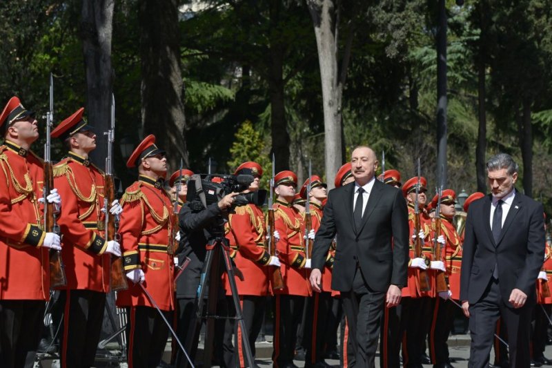 2026/04/33-1775463492.jpg + Prezident İlham Əliyevin Tbilisidə rəsmi qarşılanma mərasimi olub YENİLƏNİB News about - Prezident İlham Əliyevin Tbilisidə rəsmi qarşılanma mərasimi olub YENİLƏNİB