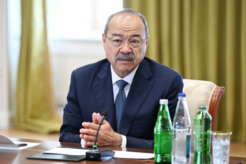 News about -   Prezident İlham Əliyev Türk Dövlətləri Təşkilatına üzv dövlətlərin hökumət başçılarının/Vitse-prezidentinin görüşünün iştirakçılarını qəbul edib YENİLƏNİB  