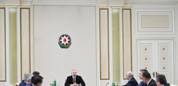   Prezident İlham Əliyev Türk Dövlətləri Təşkilatına üzv dövlətlərin hökumət başçılarının/Vitse-prezidentinin görüşünün iştirakçılarını qəbul edib YENİLƏNİB  