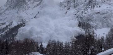 Italy hit hardest as avalanche deaths in Europe double