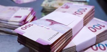 Azerbaijan sees continued decline in external public debt