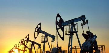 Oil prices fluctuate in global markets