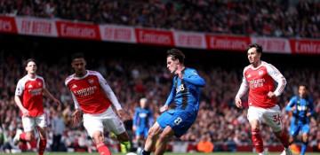 “Arsenal” son altı matçın yalnız birində qalib gəlib