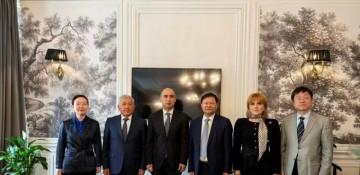 Azərbaycan və Çin arasında ikili diplom proqramları müzakirə olunub