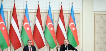   Prezident İlham Əliyev latviyalı həmkarını Azərbaycan-Ermənistan sülh prosesi barədə məlumatlandırıb  
