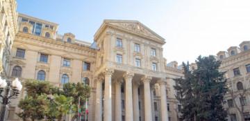 Azerbaijan strongly condemns burning of Türkiye’s flag in Armenia